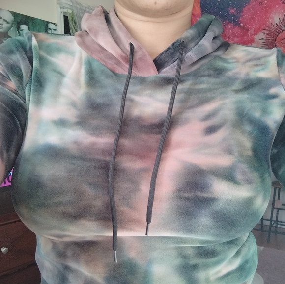 Two piece velvet velour high rise leggings and hoodie set size small - Picture 6 of 7